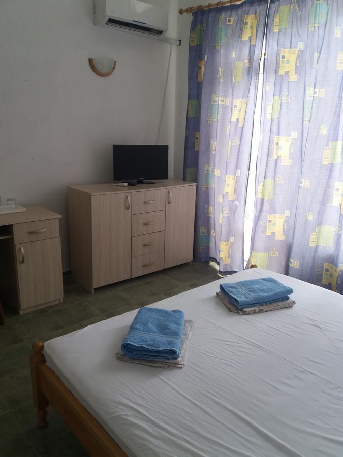 Family Hotel Casablanca Green Varna Exterior foto