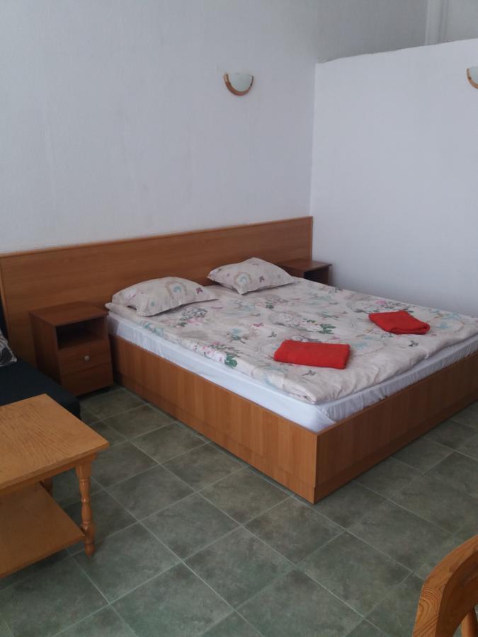 Family Hotel Casablanca Green Varna Exterior foto